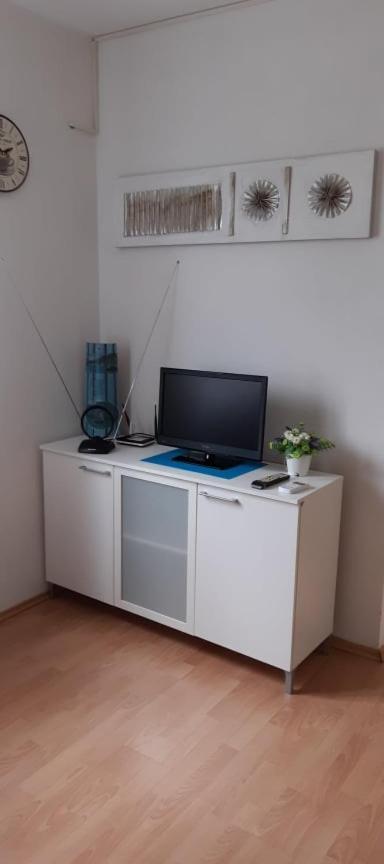 Peace And Quiet Apartment In Brela, Croatia Buitenkant foto