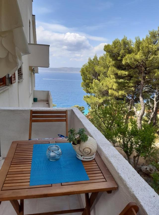 Peace And Quiet Apartment In Brela, Croatia Buitenkant foto